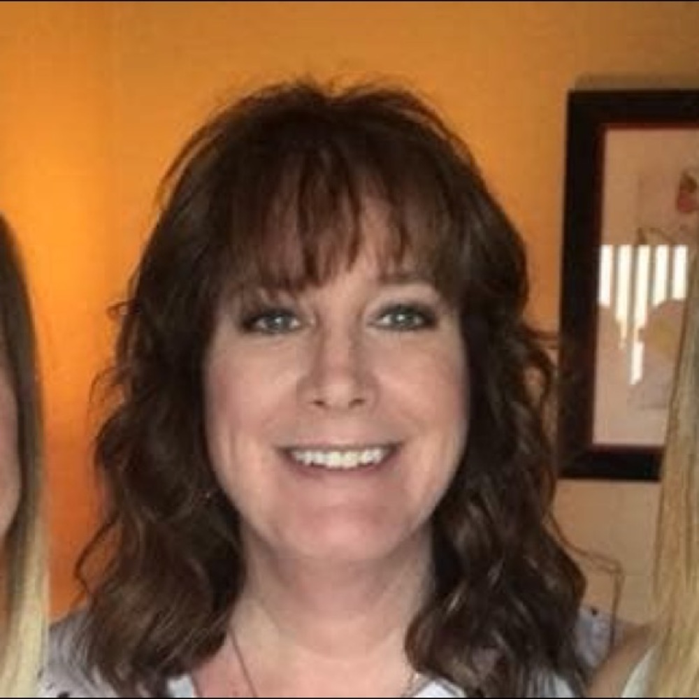 Meet your Posher, Lori